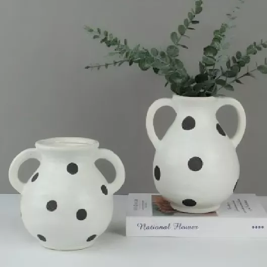 Polka Dot steintøy vase