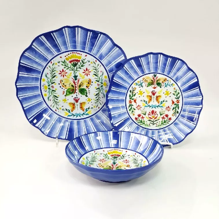Vintage blomstersikkert servise for mikrobølgeovn